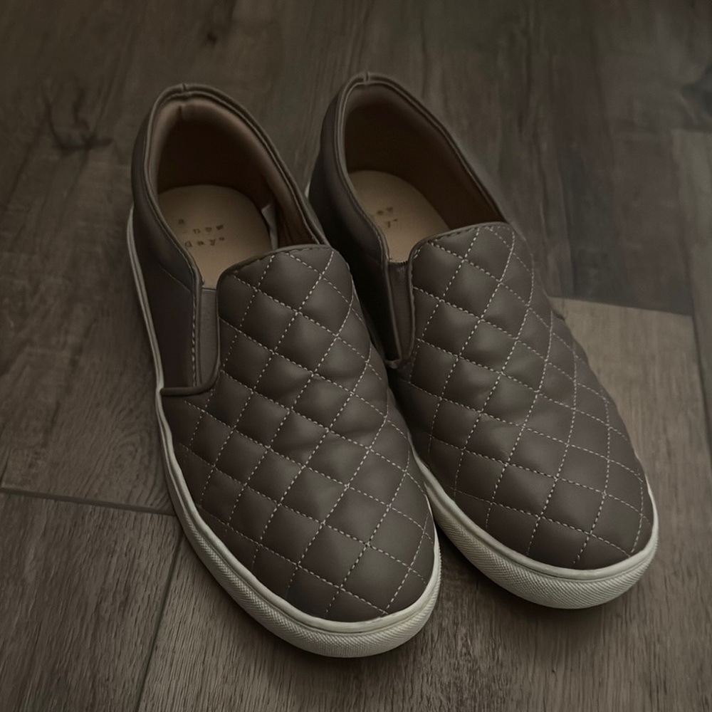 Women’s A New Day Quilted Slip-On Brown Shoes